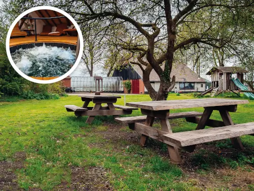 Vakantiehuis met Finse sauna, whirlpool en Turkse sauna