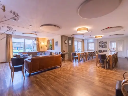 Familie accommodatie met dierenweide en overdekt terras