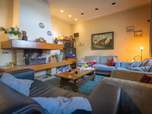 Klassieke vakantiewoning met speelschuur en buitenkachel