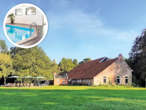 Exclusief vakantiehuis met binnenzwembad, sauna en whirlpool