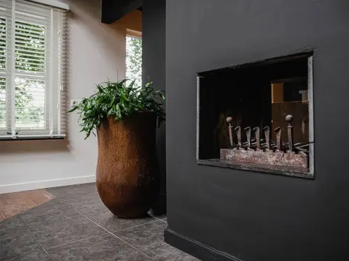 Luxe vakantiehuis met grote tuin, hottub & overkapping