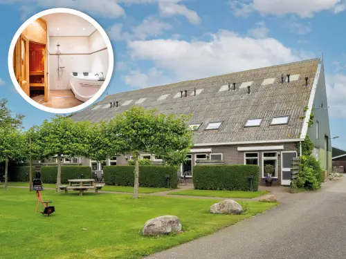 Groot familiehuis met veel privacy, whirlpool en Finse sauna