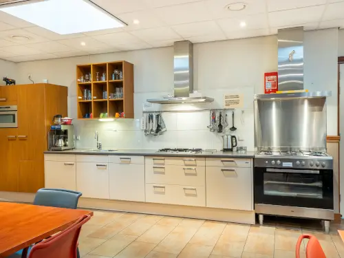 Groot familiehuis met veel privacy, whirlpool en Finse sauna