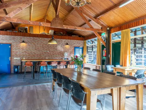 Groepsverblijf nabij oude steenfabriek