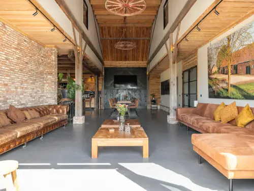 Nieuw - Vakantieboerderij met 10 privé-kamers in Zeeland
