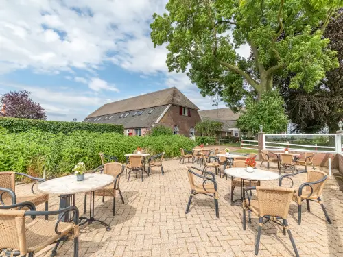 Groot vakantieverblijf in de uiterwaarden van de Rijn