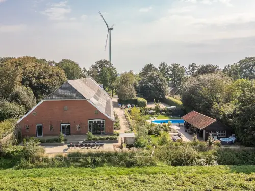 Monumentale luxe boerderij met wellness