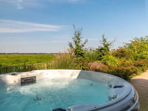 Monumentale luxe boerderij met wellness