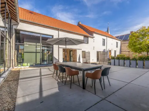 Luxe familiehuis op de Belgische grens