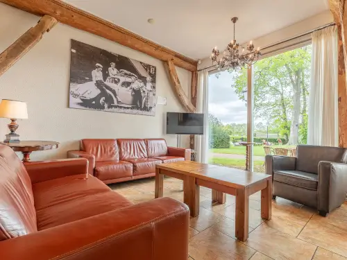 Vakantiehuis met sauna & grote speelweide