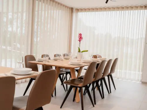 Stijlvol vakantieadres met 8 slaapkamers en tuin