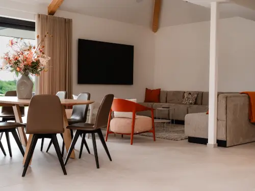 Stijlvol vakantieadres met 8 slaapkamers en tuin