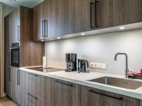 Luxe familie accommodatie met privétuin en hottub