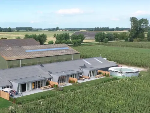 Familie accommodatie bestaande uit 3 appartementen