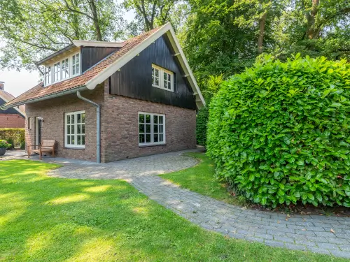 Volop privacy door de 2 naast elkaar gelegen vakantiehuizen