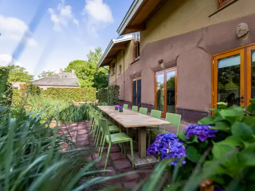 Luxe vakantiehuis met 6 slaapkamers & 6 badkamers
