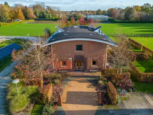 Luxe vakantiehuis met 6 slaapkamers & 6 badkamers