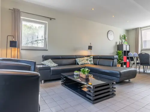 Modern vakantiehuis met schitterend uitzicht op het kanaal