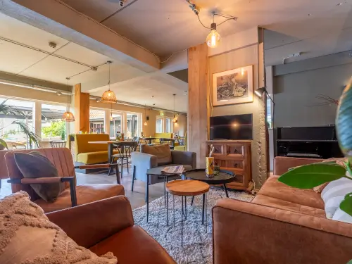 Luxe familie accommodatie aan het water, nabij het IJsselmeer