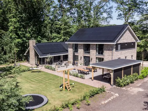 Vakantievilla met hottub, Finse sauna & speelkamer