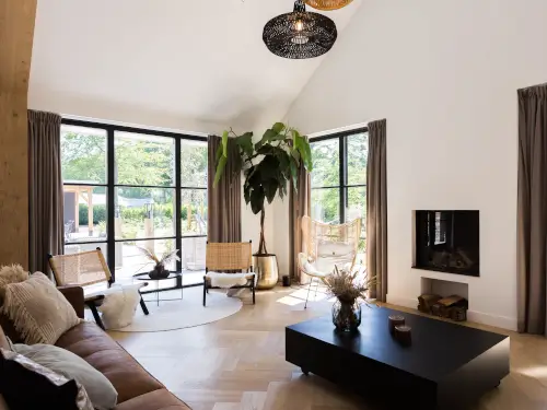 Vakantievilla met hottub, Finse sauna & speelkamer