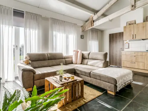 6 appartementen + groepsruimte in Limburg